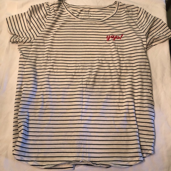 Old Navy Tops - Old Navy Everyday Tee